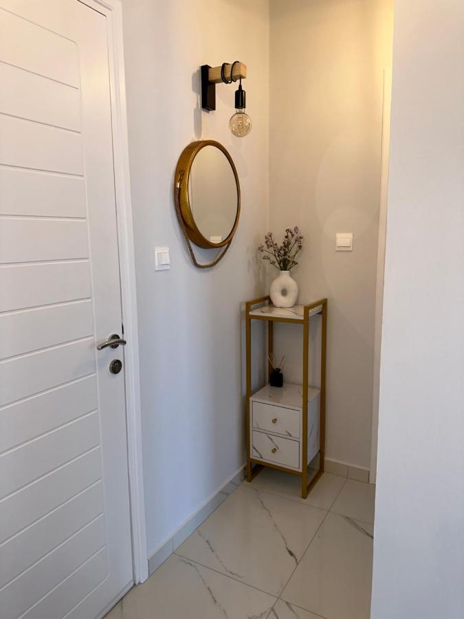 Sea View Apartment Near The Beach Paphos Exteriér fotografie